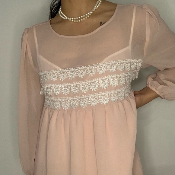 Pink Modern Vintage Dress - Picture 5 of 10